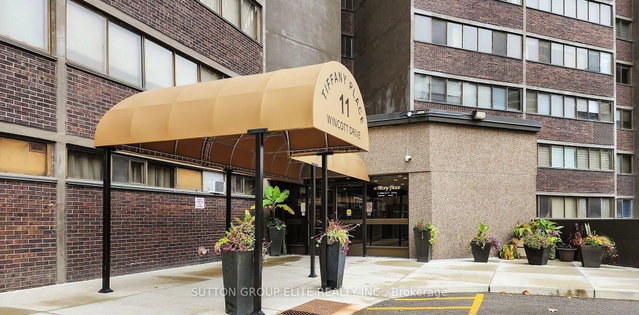 1110 - 11 Wincott Drive