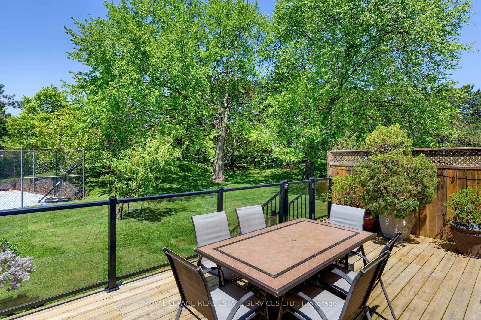 68 Tradewind Drive • Oakville, ON photo 44