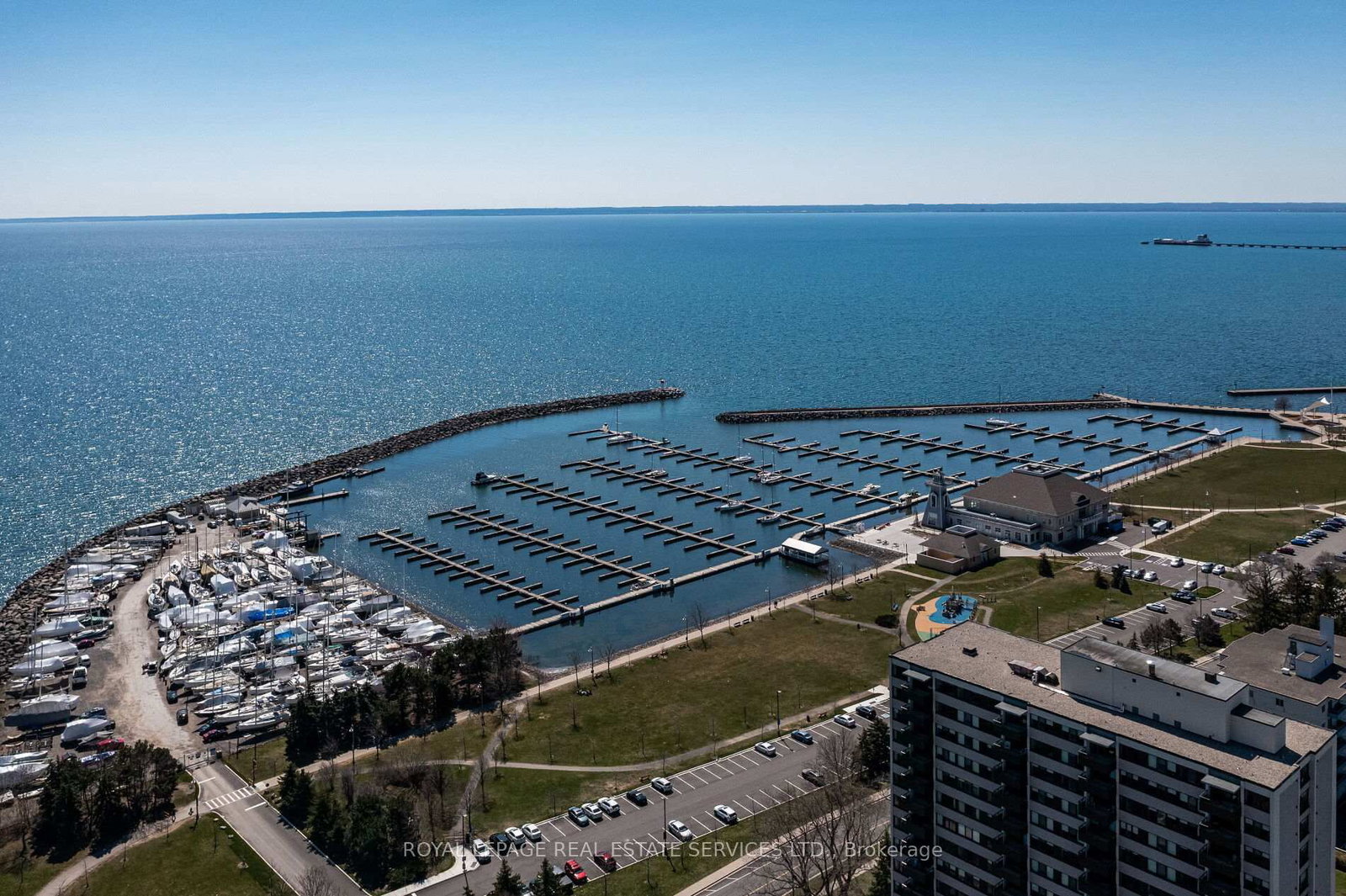 68 Tradewind Drive • Oakville, ON photo 49