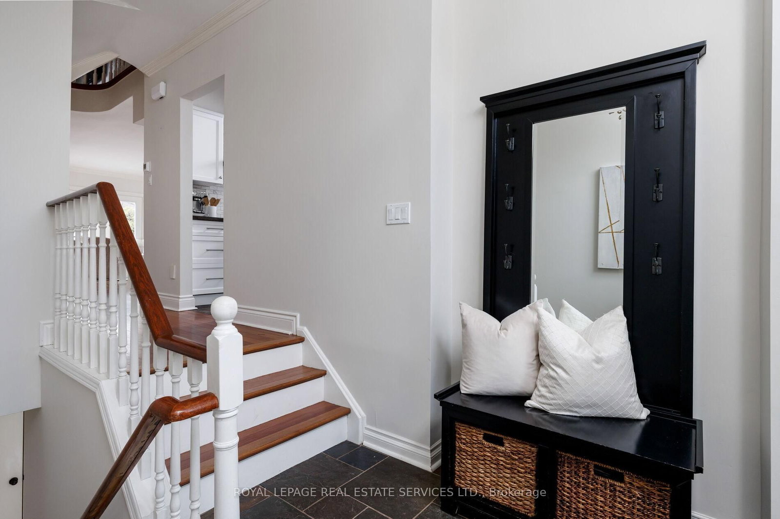 68 Tradewind Drive • Oakville, ON photo 6