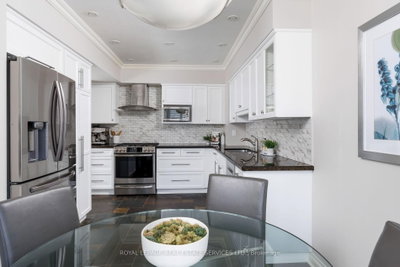 68 Tradewind Drive • Oakville, ON photo 9