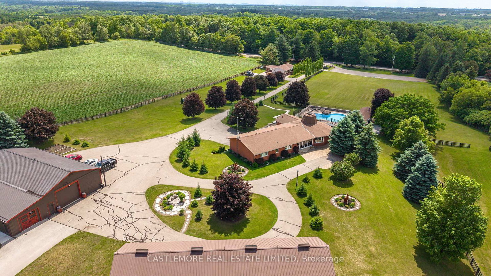4376 the grange Sdrd, Caledon, view 3