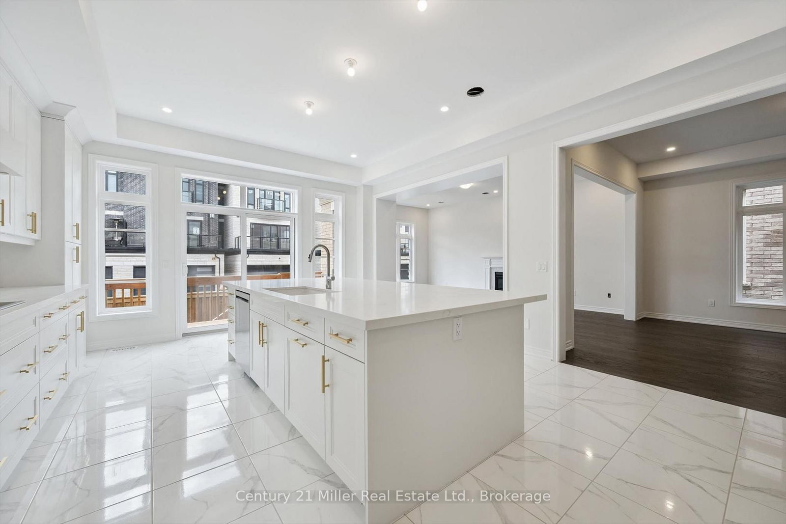 3262 Millicent Avenue • Oakville, ON photo 15