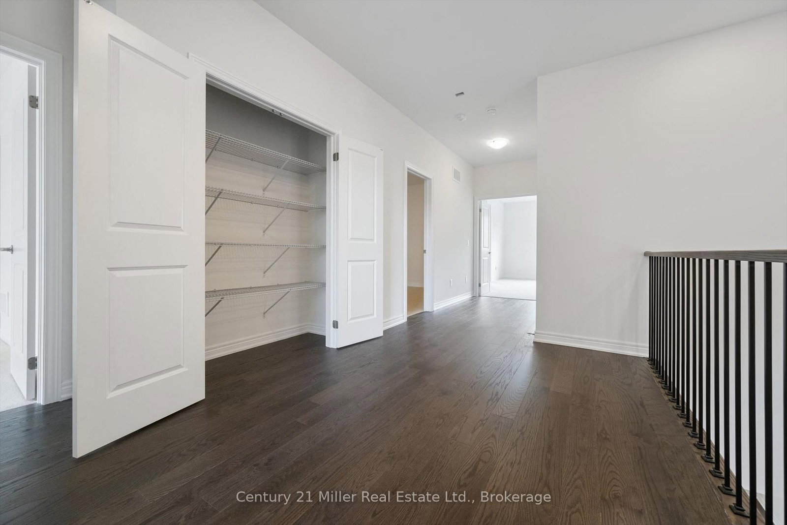 3262 Millicent Avenue • Oakville, ON photo 22