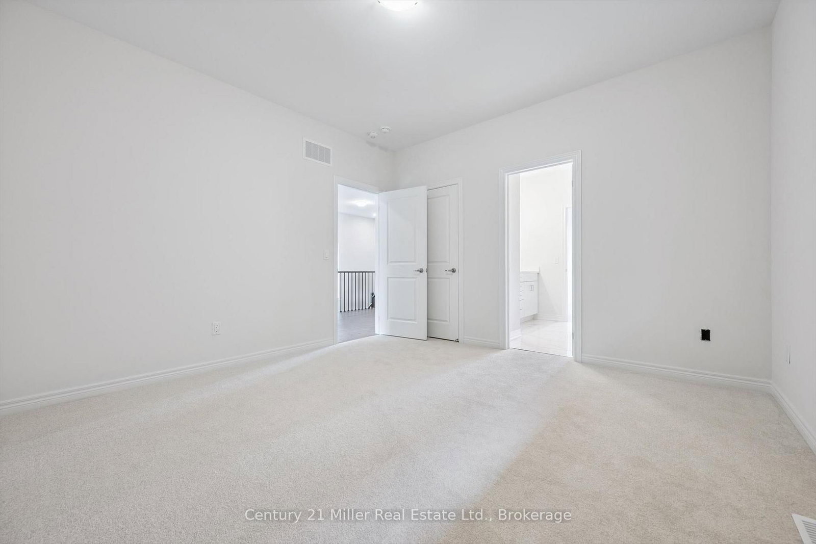 3262 Millicent Avenue • Oakville, ON photo 31