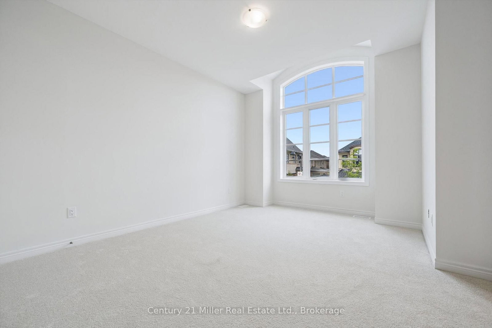 3262 Millicent Avenue • Oakville, ON photo 36