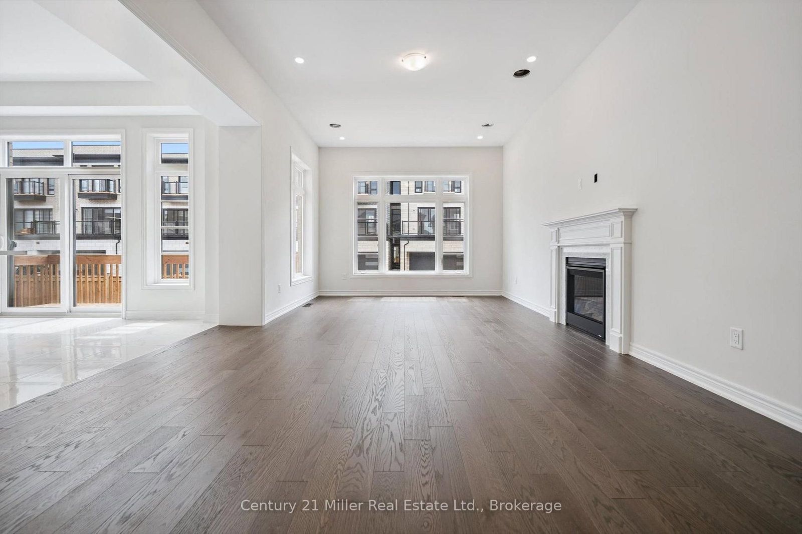 3262 Millicent Avenue • Oakville, ON photo 8