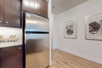 50 Absolute Mississauga,ON L4Z 0A8 — Photo 11