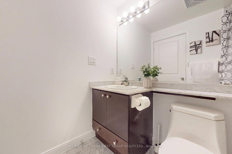 50 Absolute Mississauga,ON L4Z 0A8 — Photo 14