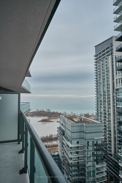 Unit 2507 — 38 Annie Craig Drive — photo 4