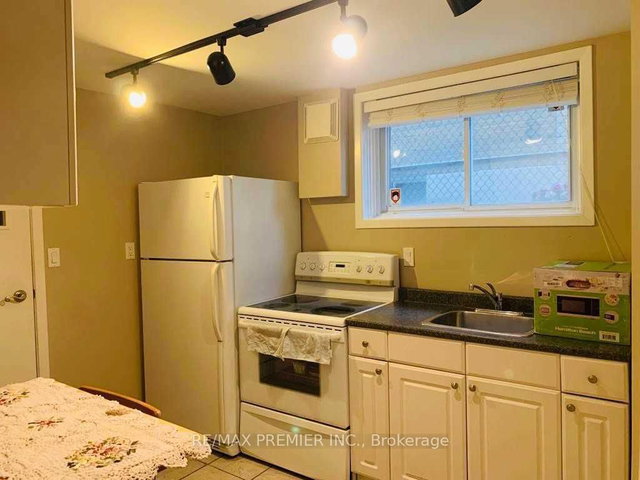 Bsmt Apt - 10 Jopling Avenue N