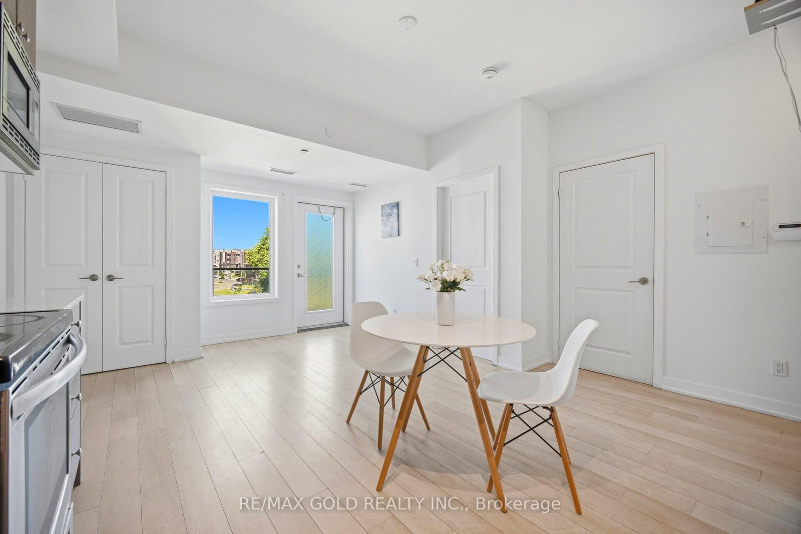 155 Downsview Park Boulevard • #204 • Toronto, ON photo 11