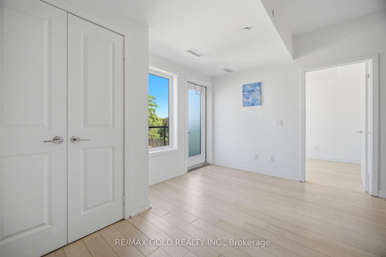 155 Downsview Park Boulevard • #204 • Toronto, ON photo 15