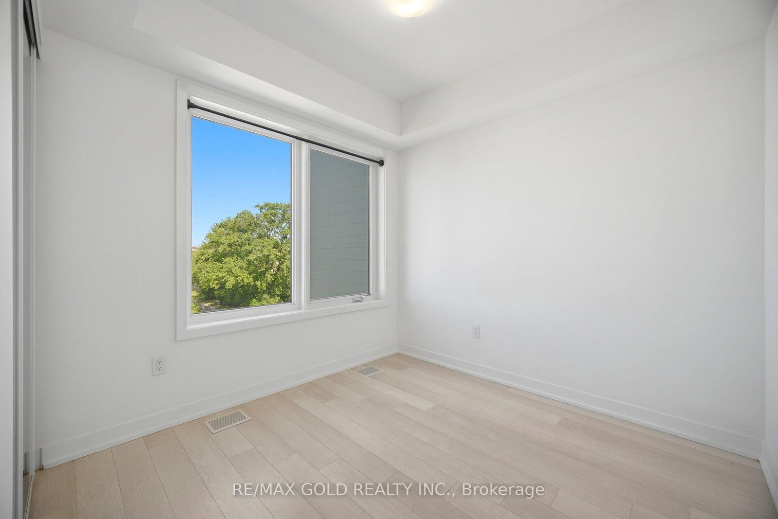 155 Downsview Park Boulevard • #204 • Toronto, ON photo 26
