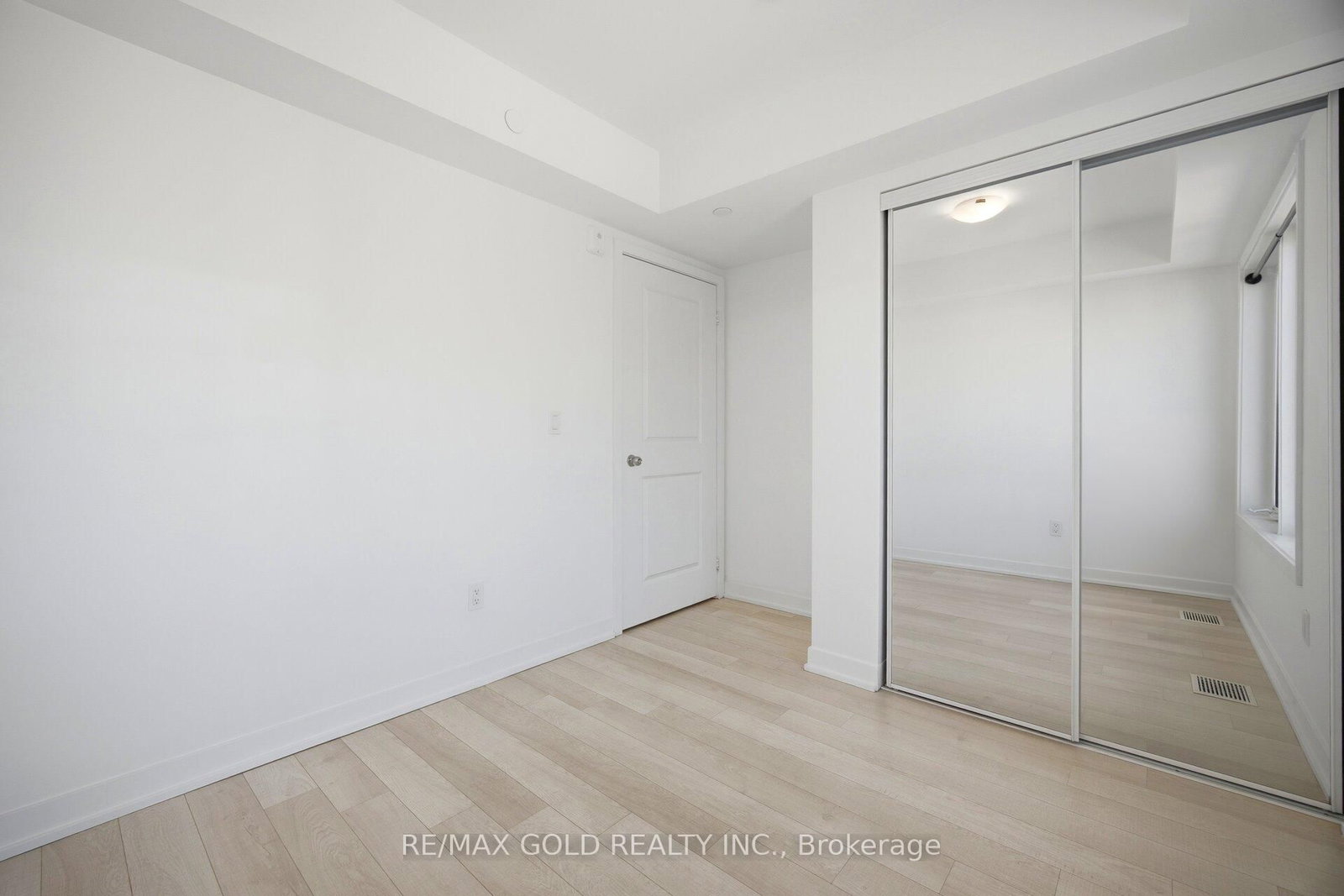 155 Downsview Park Boulevard • #204 • Toronto, ON photo 27