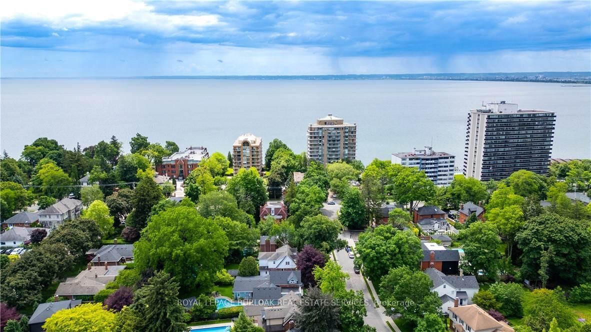 339 Smith Avenue • Burlington, ON photo 42