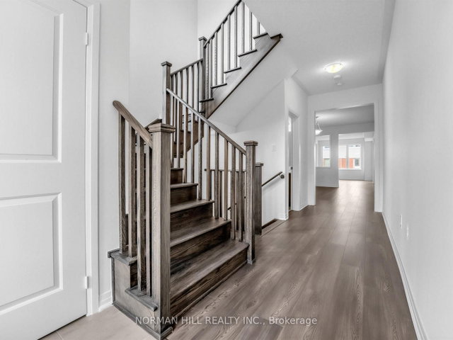 8 Guildhouse Drive