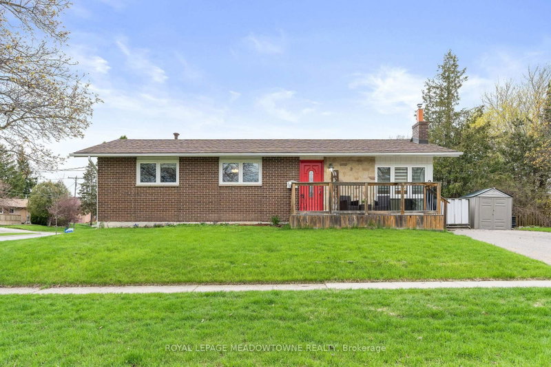 24 Gower Road