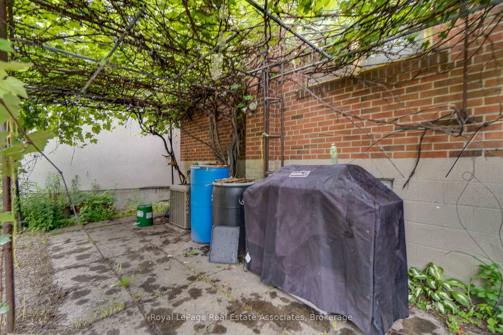 5 Homeview Avenue • Toronto, ON photo 38