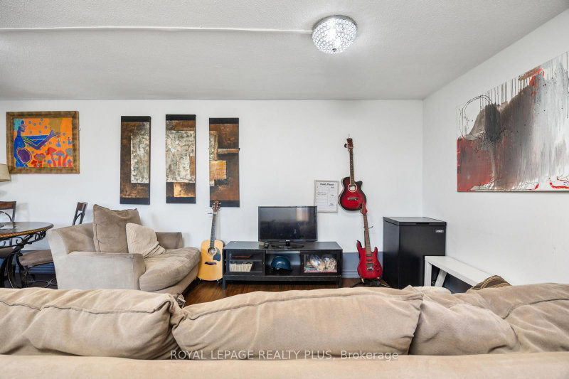 2323 Confederation Mississauga,ON L5B 1R6 — Photo 10