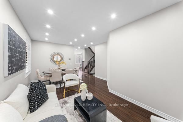 10 Rougebank Avenue • Caledon, ON photo 8
