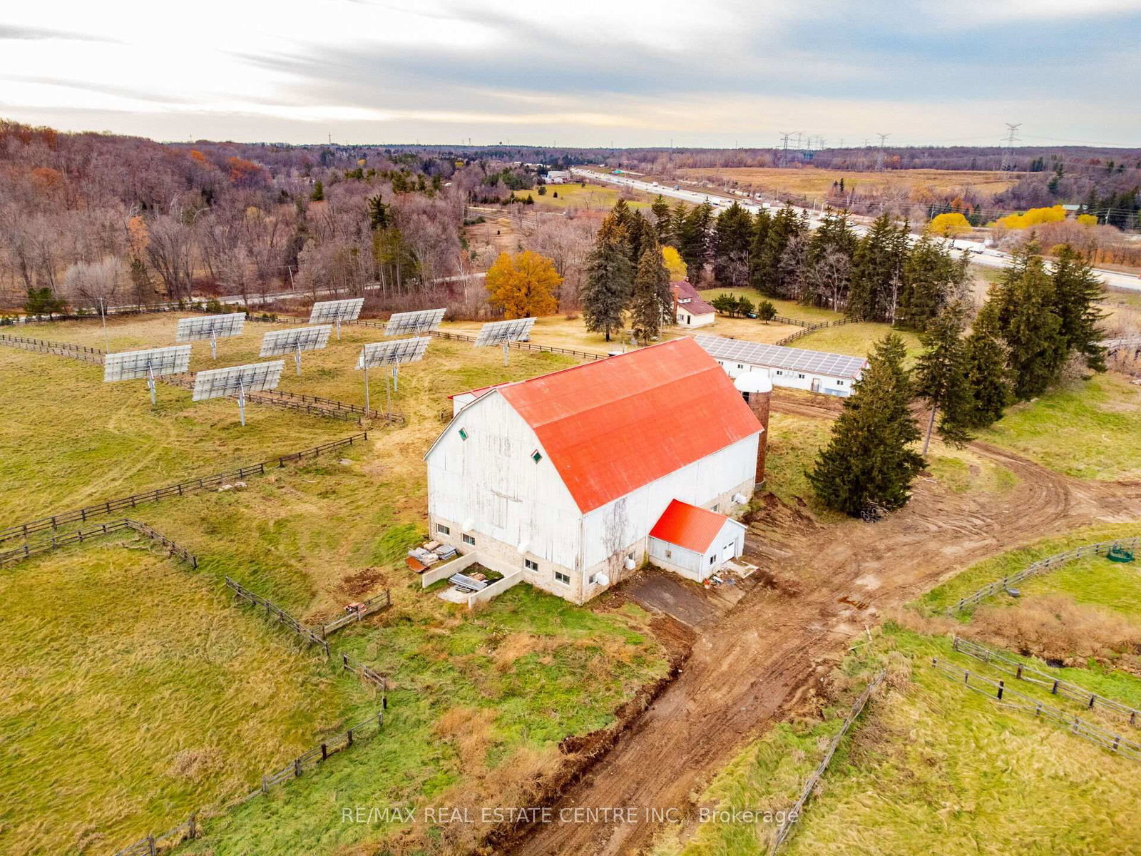 8681 Canyon Road • Milton, ON photo 41