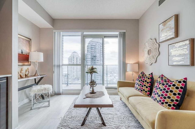 1810 - 2220 Lake Shore Boulevard W