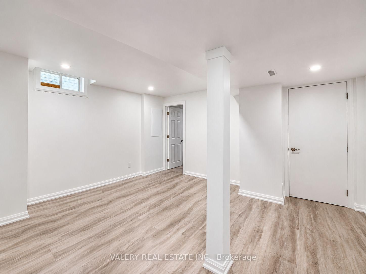 15 Silktop Trail • Brampton, ON photo 21