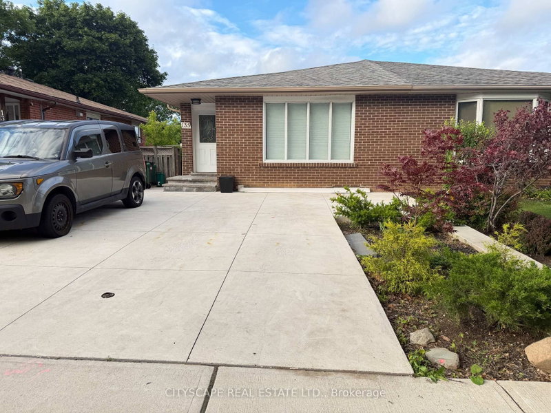 BSMT A - 135 Bonham Bsmt Boulevard