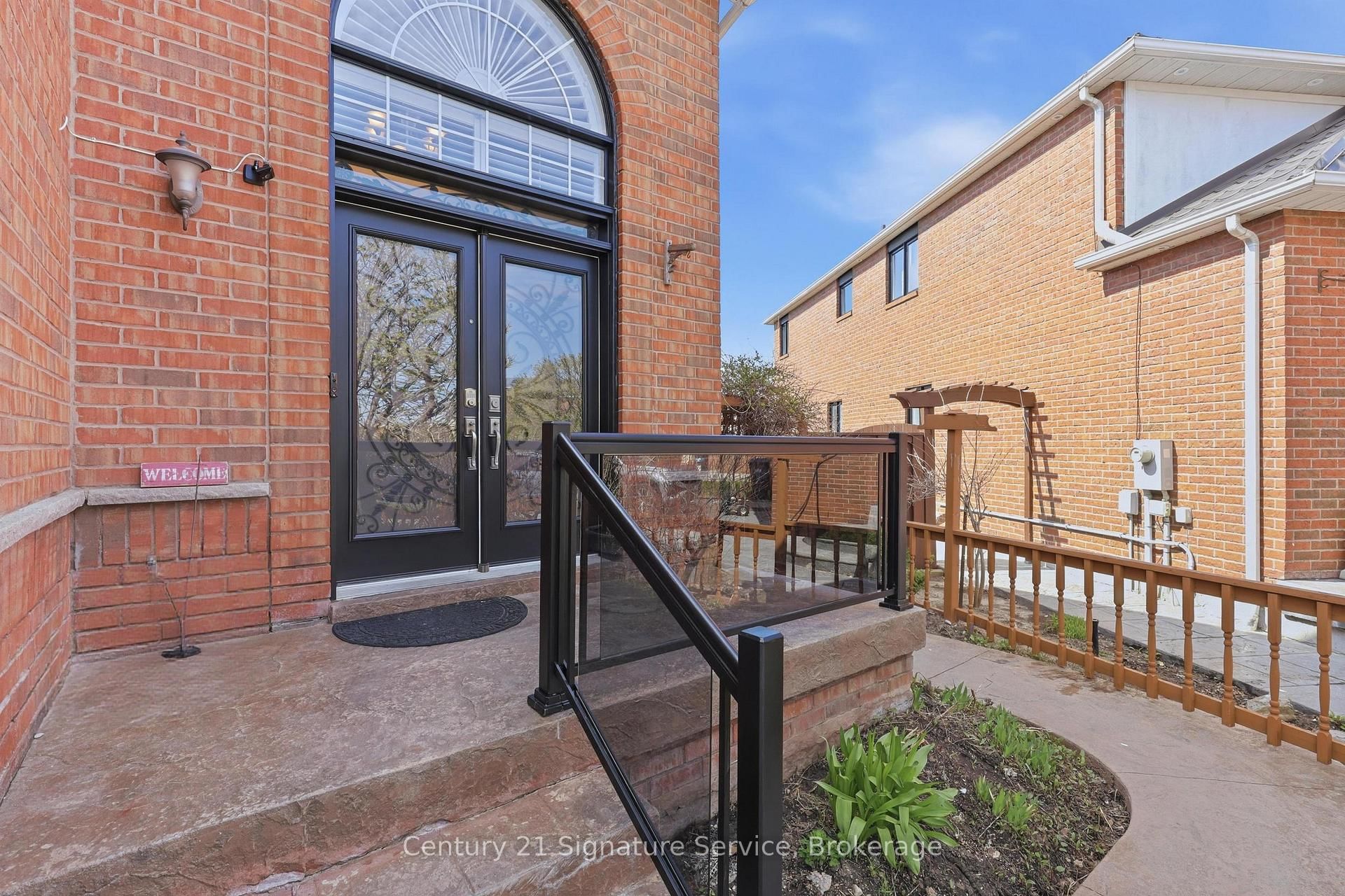 784 Avonshire Court