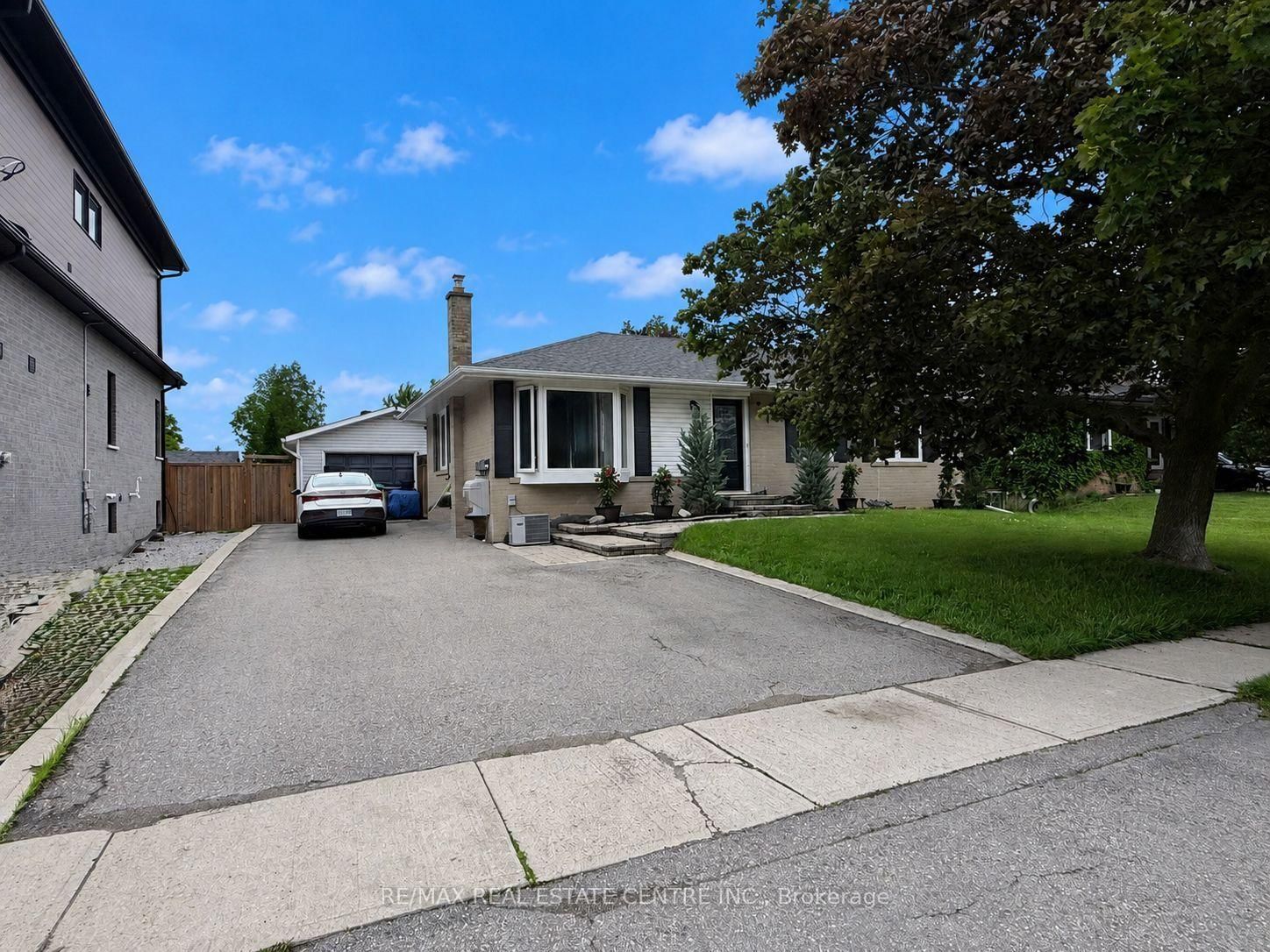 Basement - 18 Mackenzie Drive, Halton Hills 3