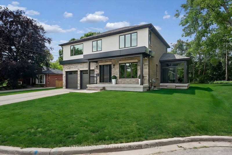 2423 Raymore Drive