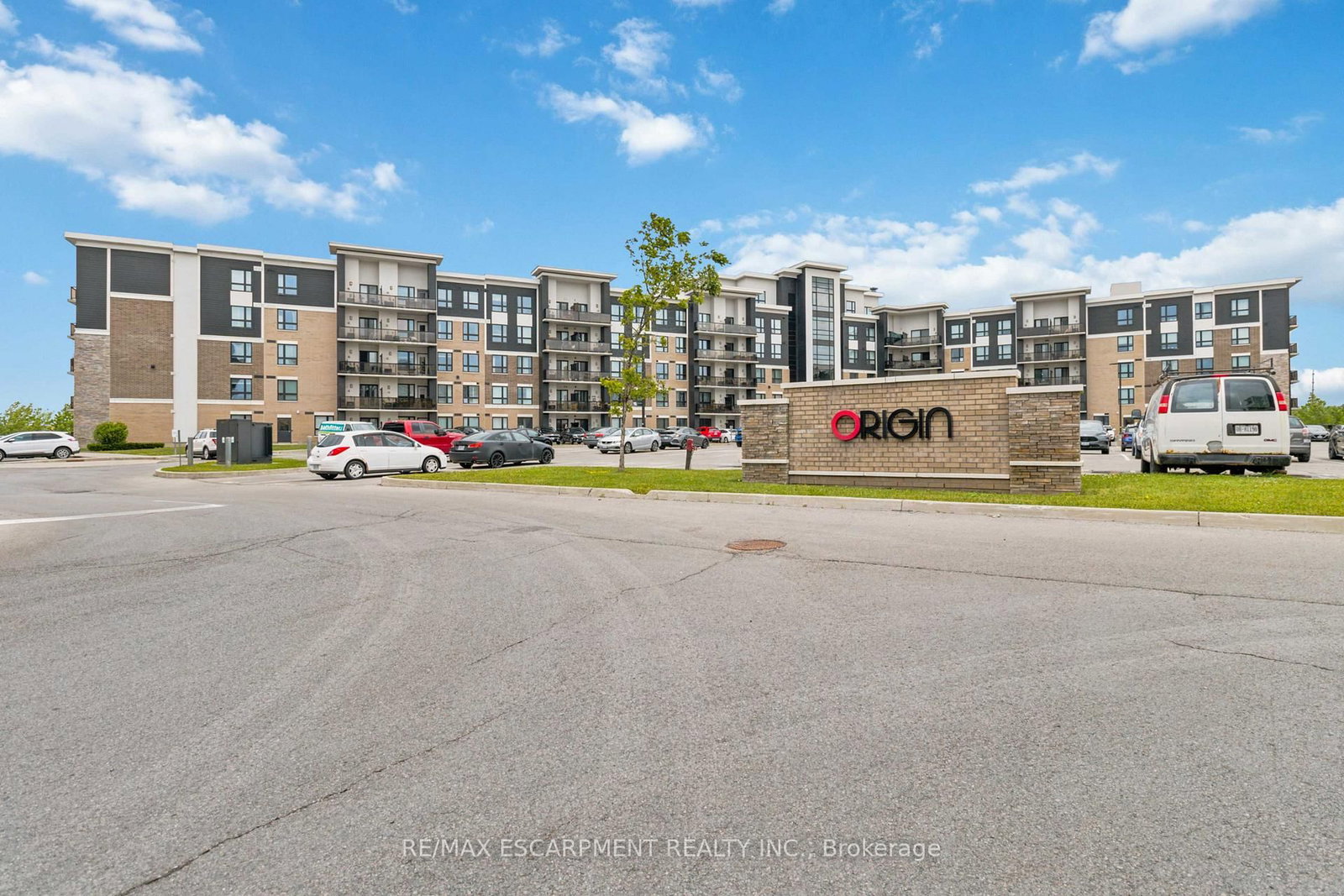 630 Sauve Street • #113 • Milton, ON photo 3