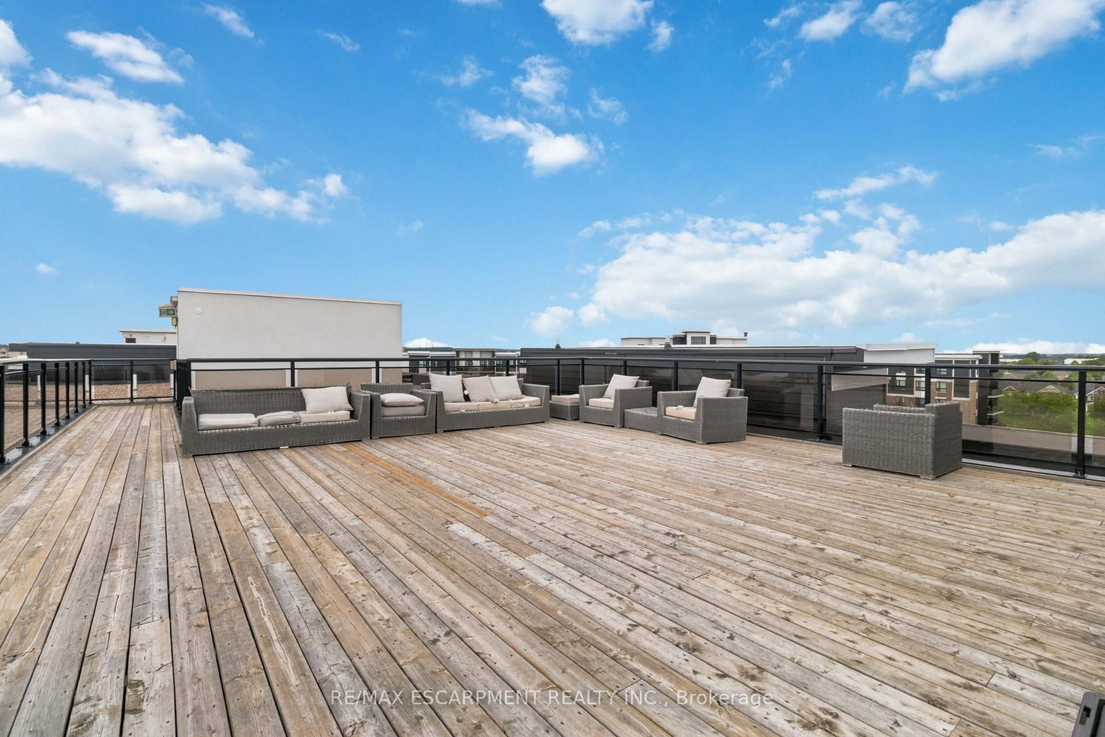 630 Sauve Street • #113 • Milton, ON photo 37