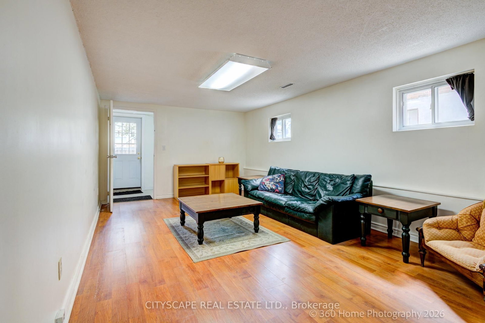 Listing Image 25