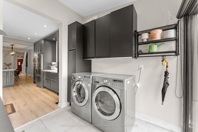 209 Maria Street • Toronto, ON