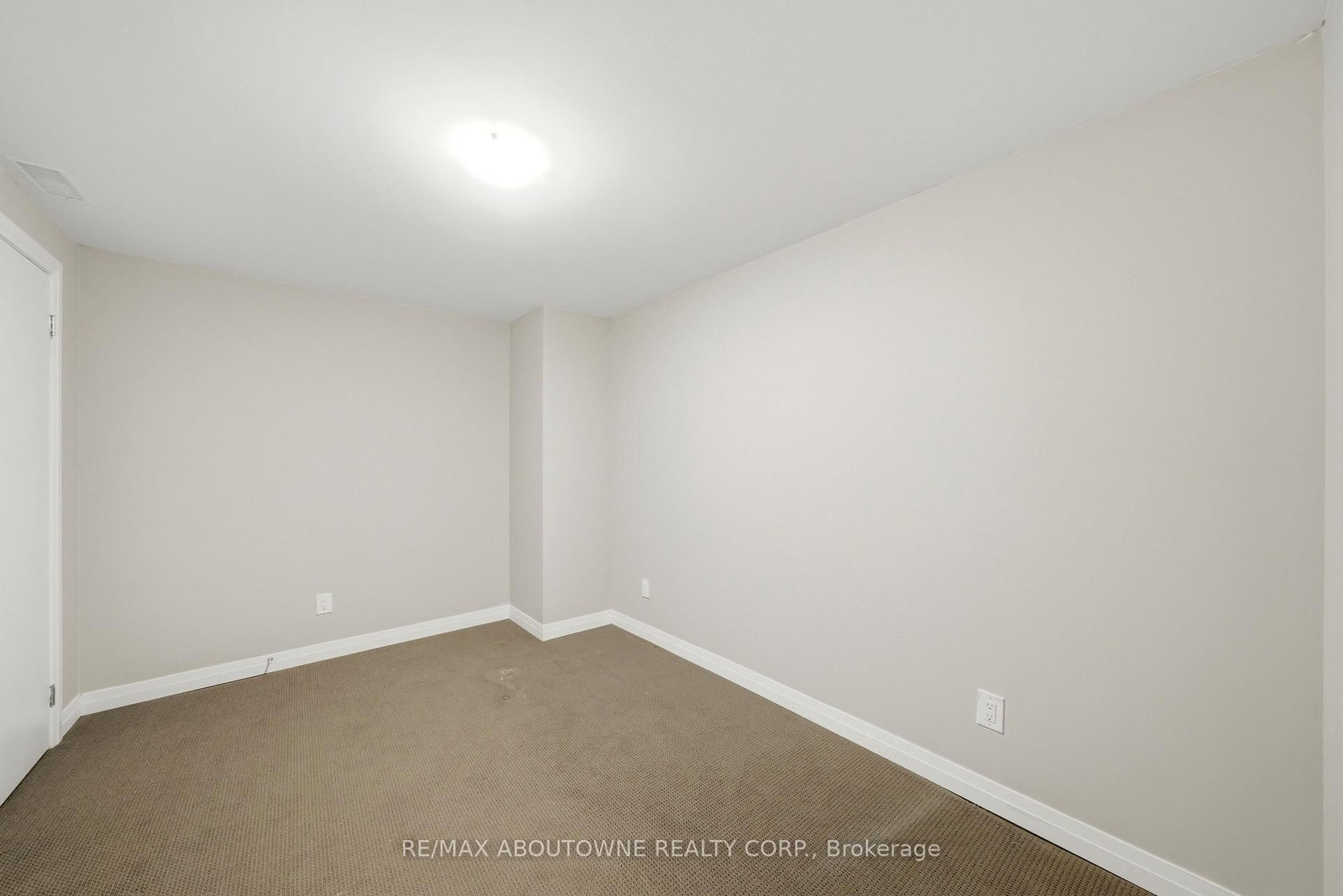 134 Wakefield Road • Milton, ON photo 36