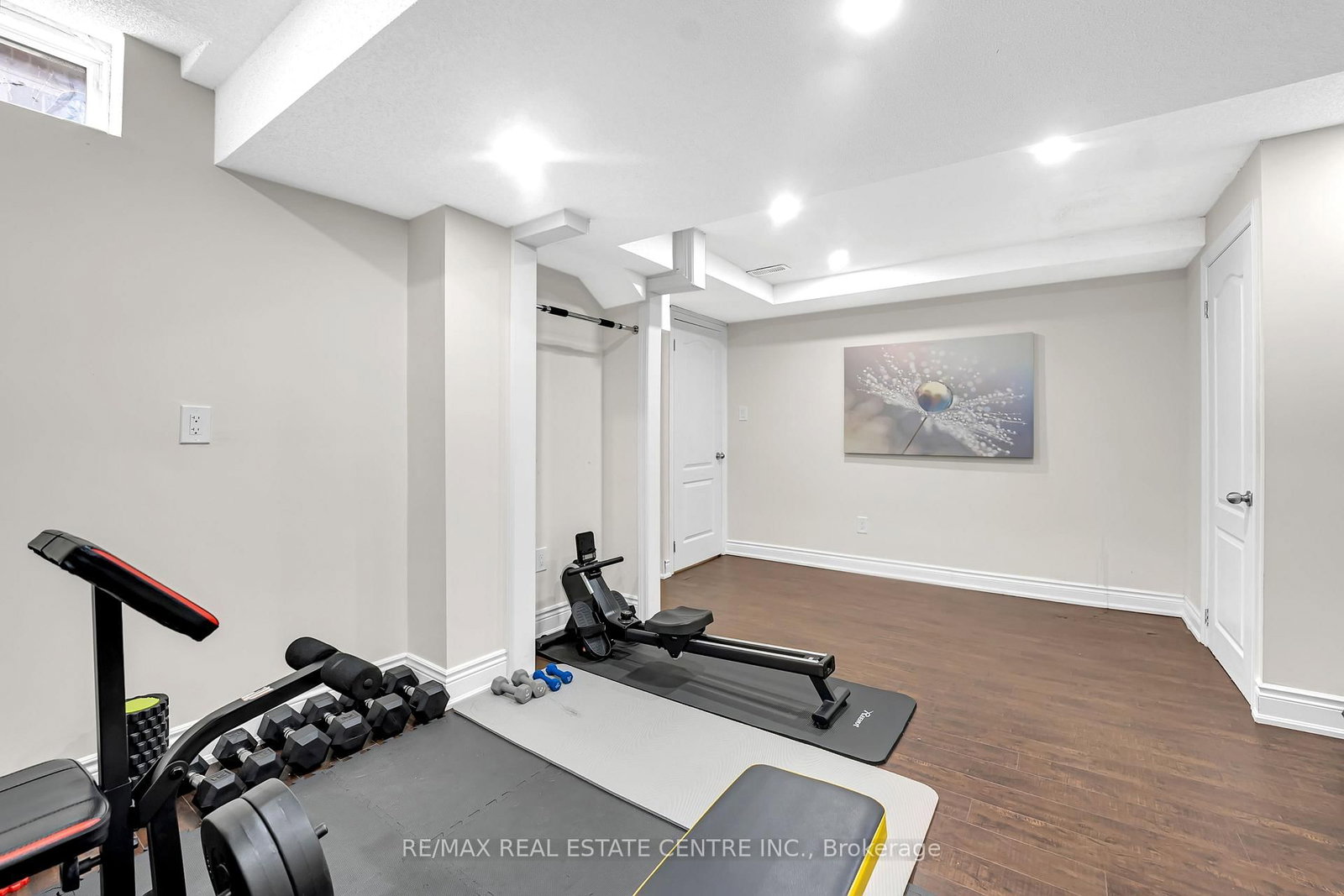 Listing Image 33