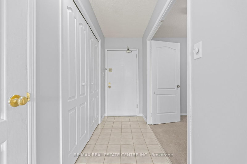 26 Hall Rd photo 4