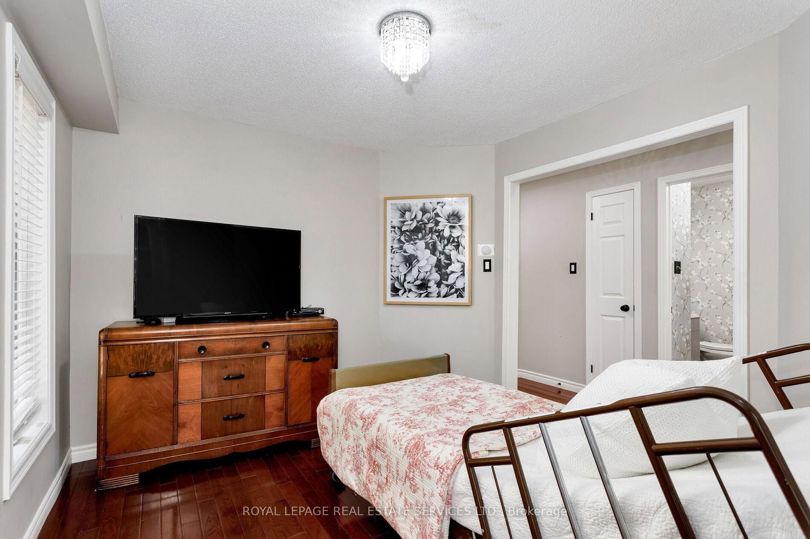2006 Glenada Crescent • #7 • Oakville, ON photo 11