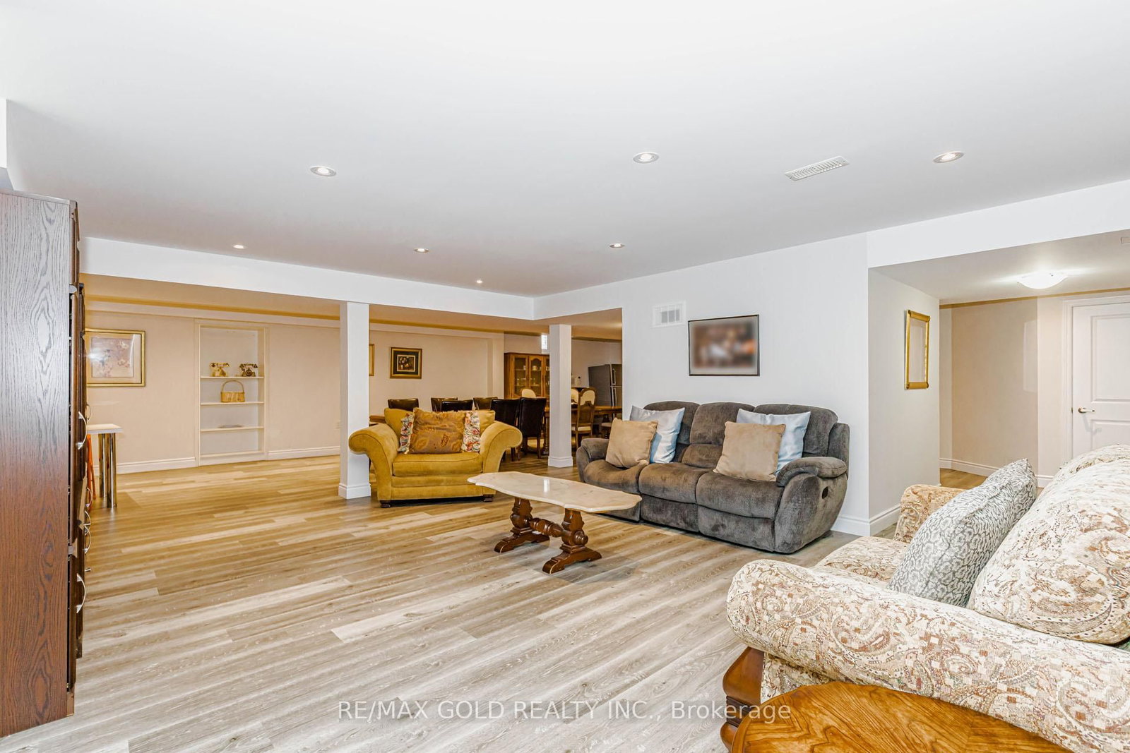 10 Falkland Road • Brampton, ON photo 30