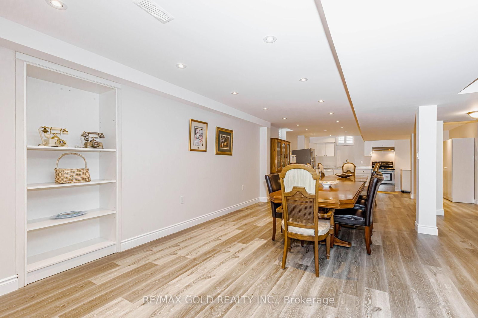 10 Falkland Road • Brampton, ON photo 33