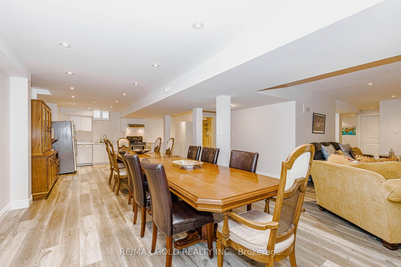 10 Falkland Road • Brampton, ON photo 34