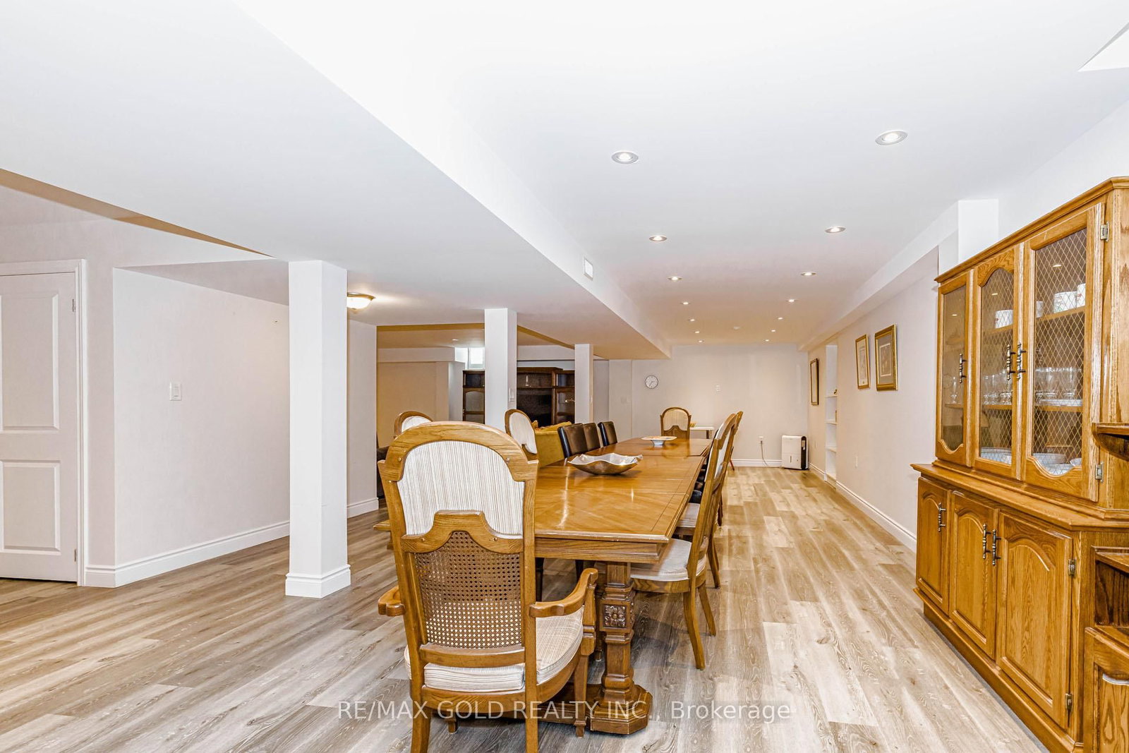 10 Falkland Road • Brampton, ON photo 35