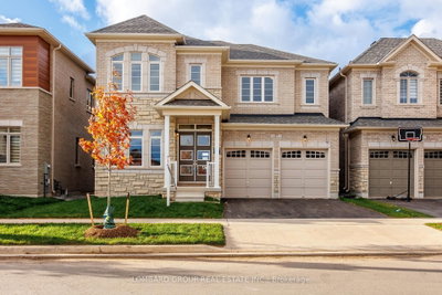 37 North Park Boulevard • Oakville, ON photo 2