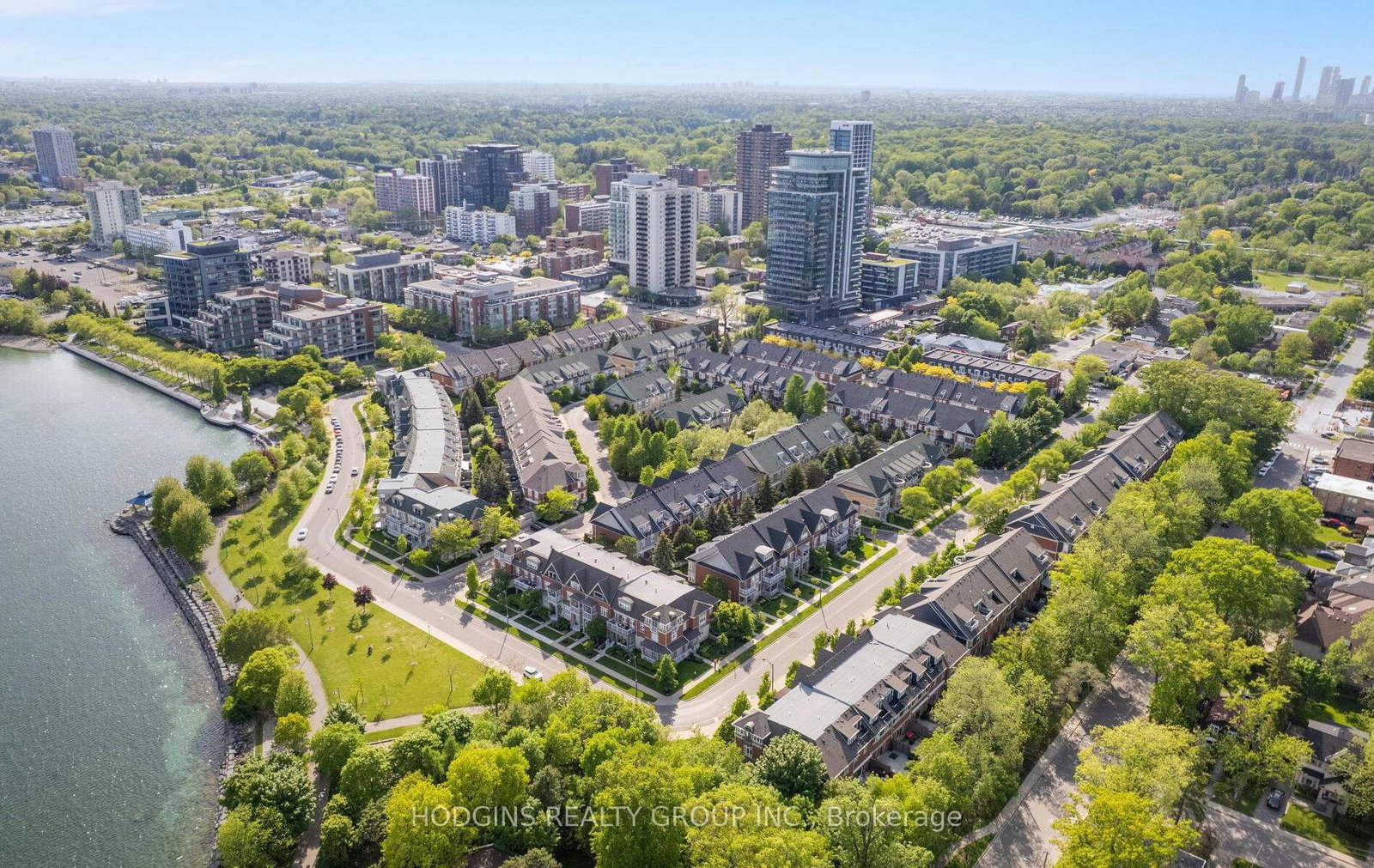 136 St Lawrence Drive • #42 • Mississauga, ON photo 3