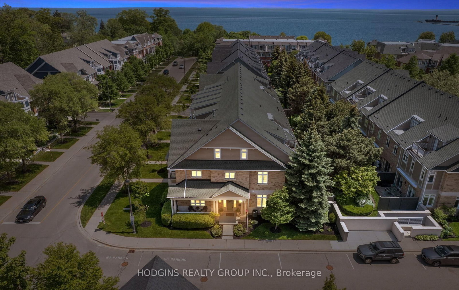 136 St Lawrence Drive • #42 • Mississauga, ON photo 5