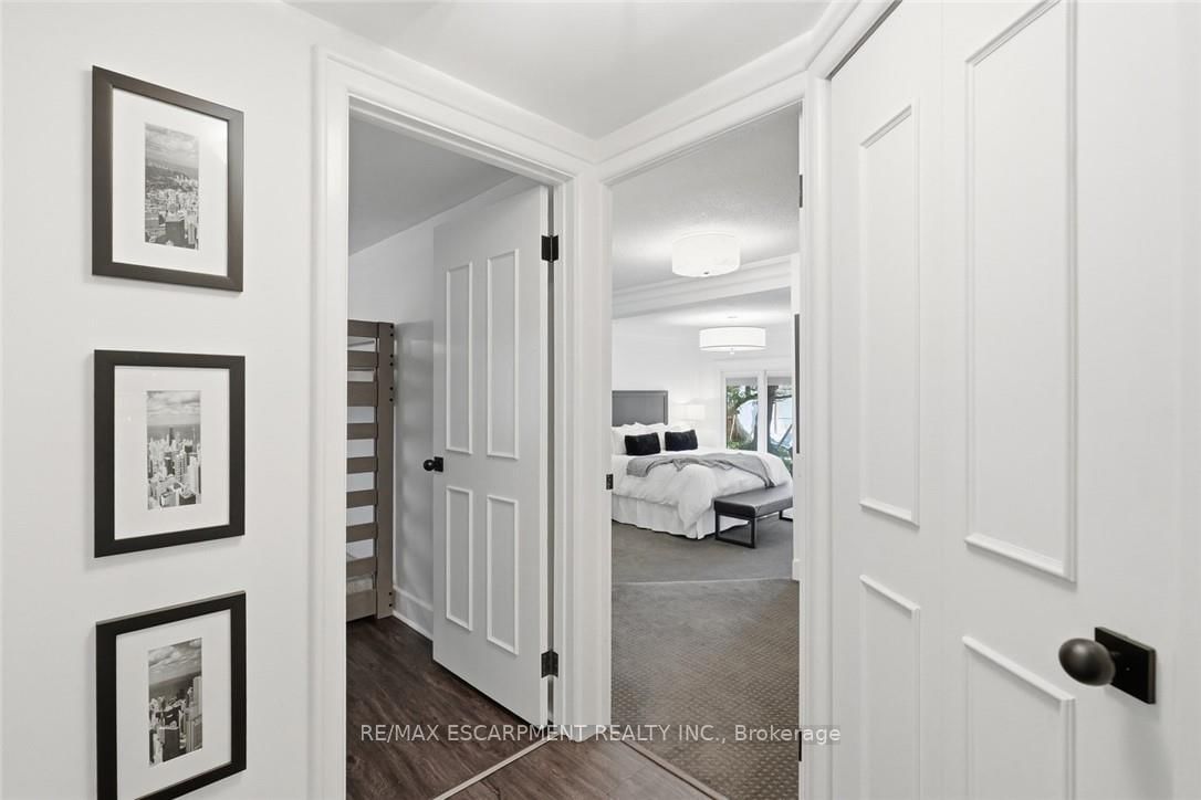 225 St. Paul Street • Burlington, ON photo 17
