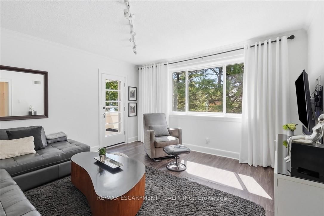225 St. Paul Street • Burlington, ON photo 23