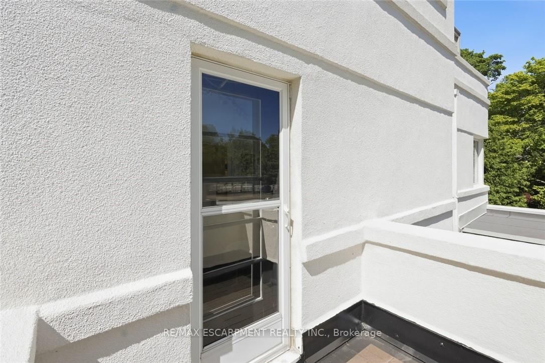 225 St. Paul Street • Burlington, ON photo 24
